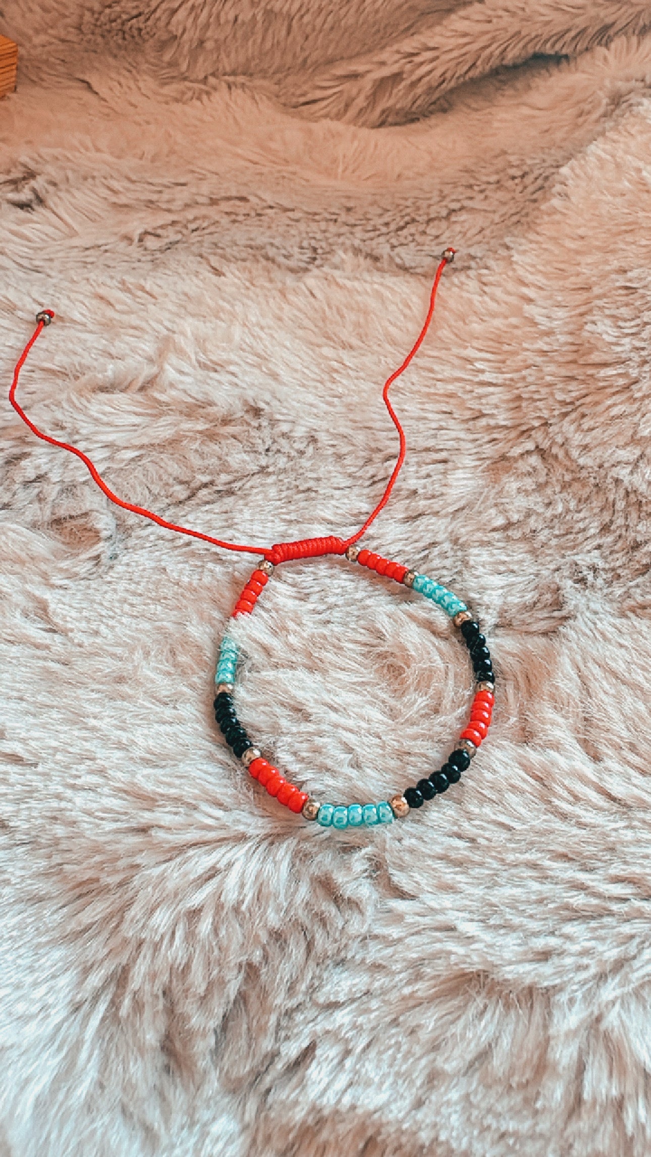 Thread Adjustable Rakhri -Red