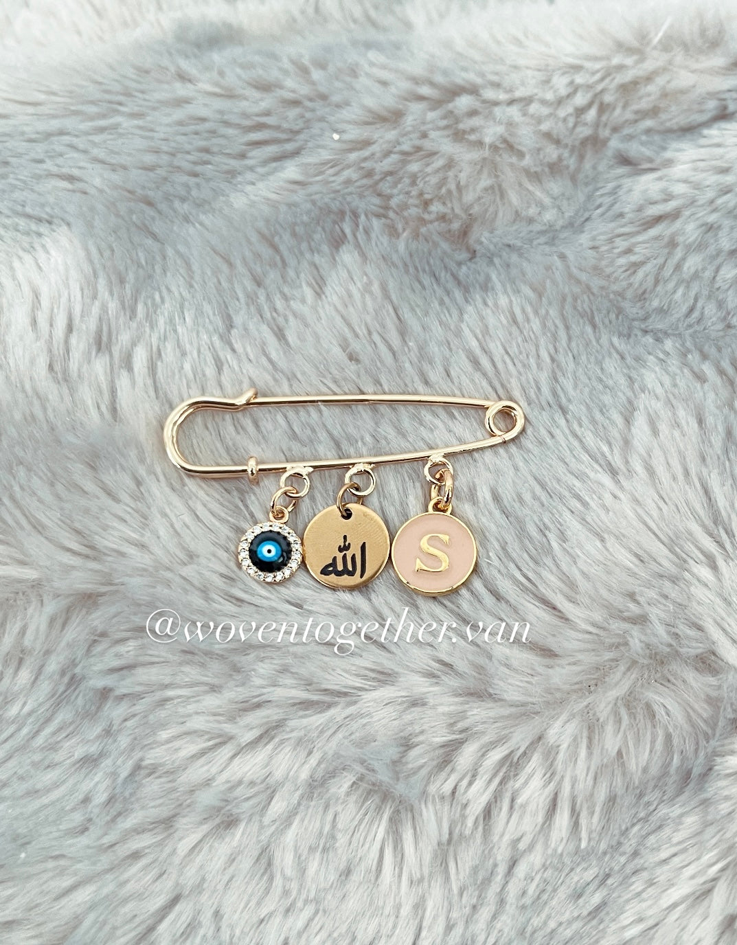 Pin Brooch x Allah (Nude Initial)