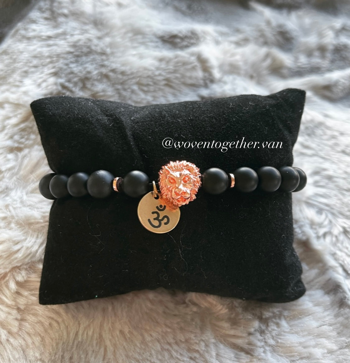 Rose Gold Engraved Religious Symbol x Rose Gold Lion